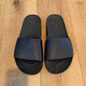 Archie’s Black Slide Sandals